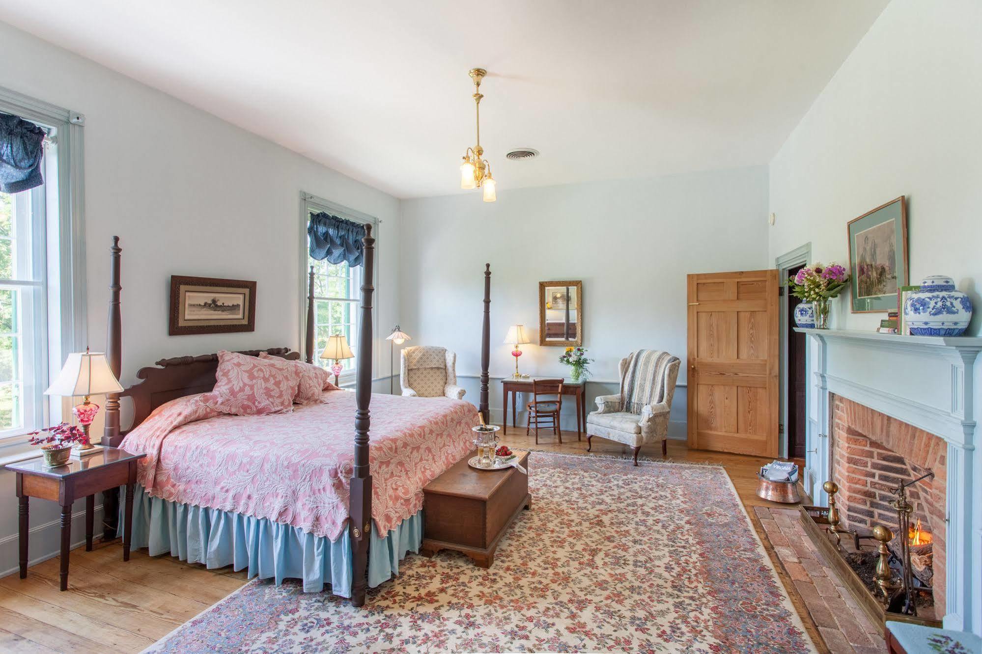 Smithfield Farm B&B ウィンチェスター エクステリア 写真
